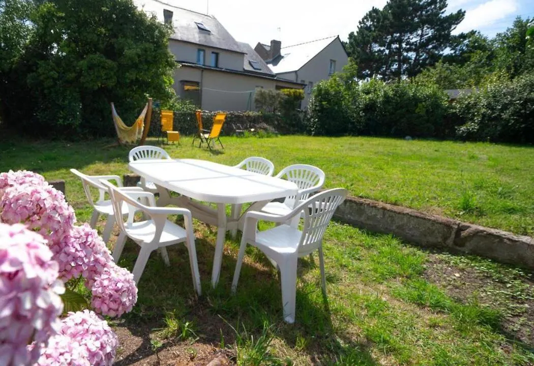 Maison Cancale Port-Mer 0*,